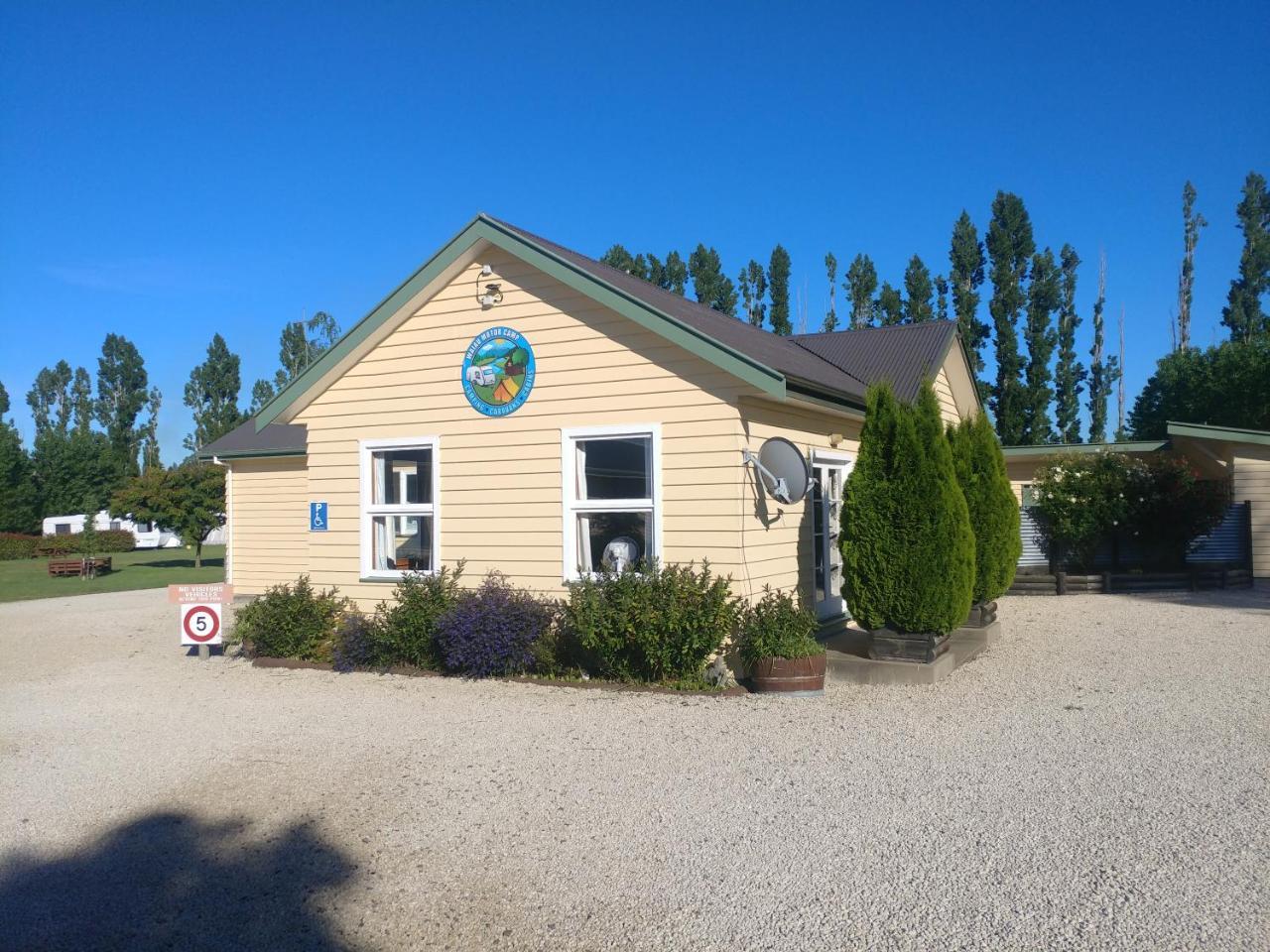 Waiau Motor Camp & Cabins Exterior photo